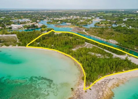 Silver Point Drive Grand Bahama Freeport BS