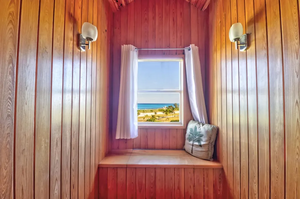 Blew It Blew It Abaco BS