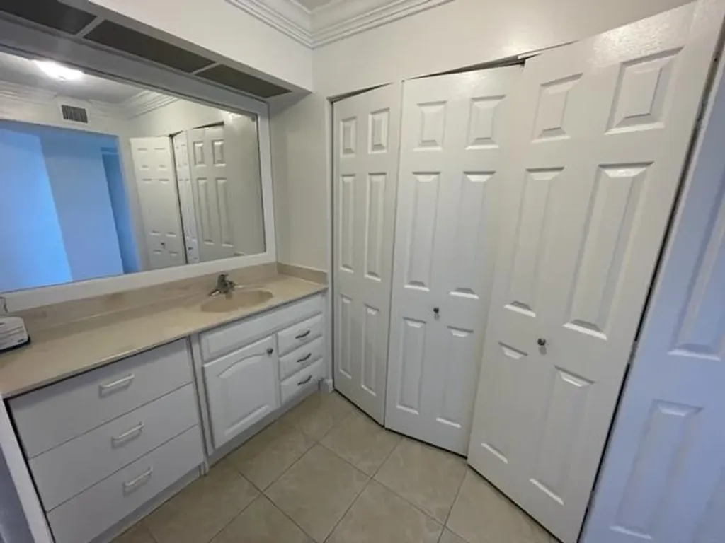 Harbour House Towers Grand Bahama Freeport BS