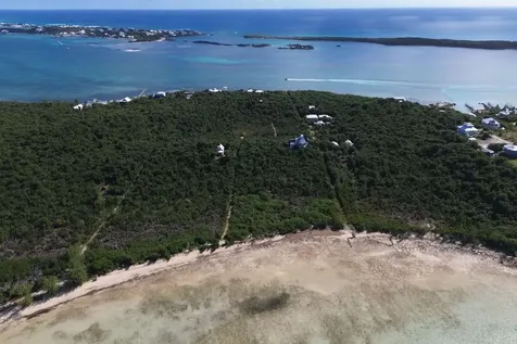 Bajamar With Slip 19 In A Abaco BS