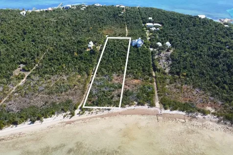 Bajamar With Slip 19 In A Abaco BS