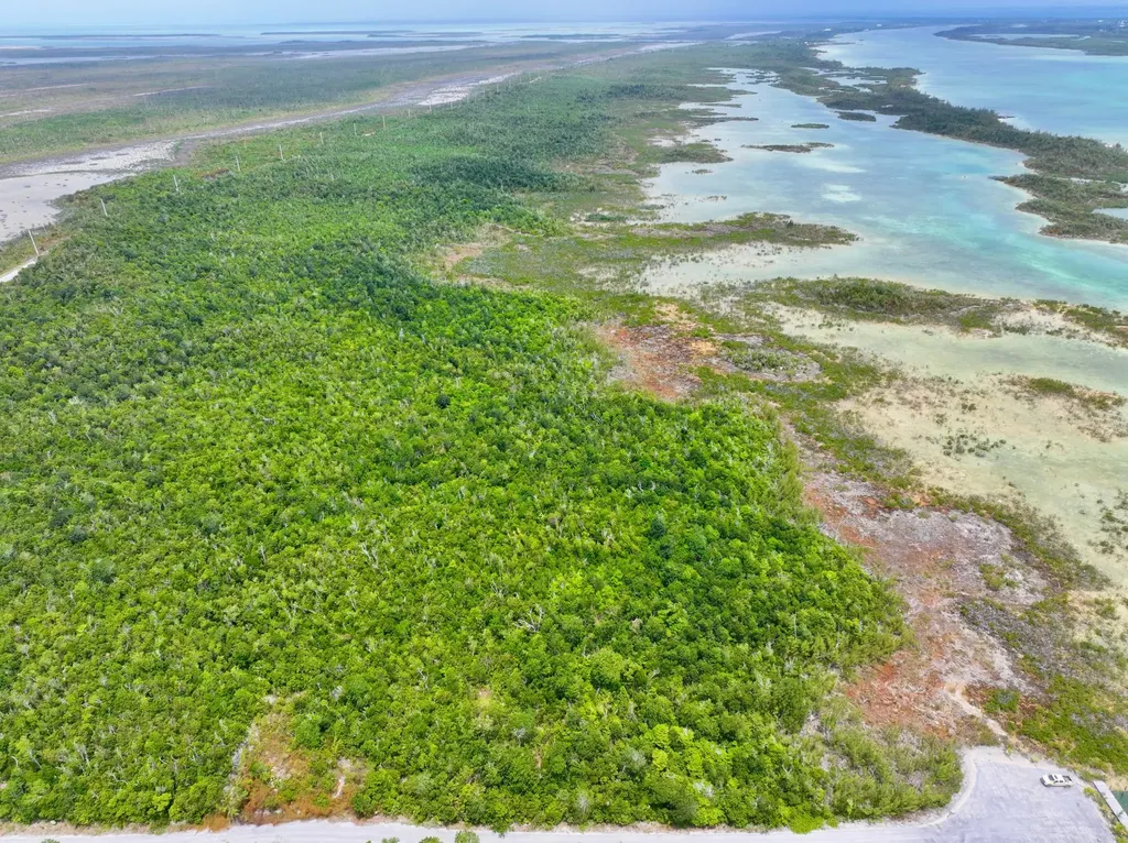 Lot 8 The Landing Abaco BS