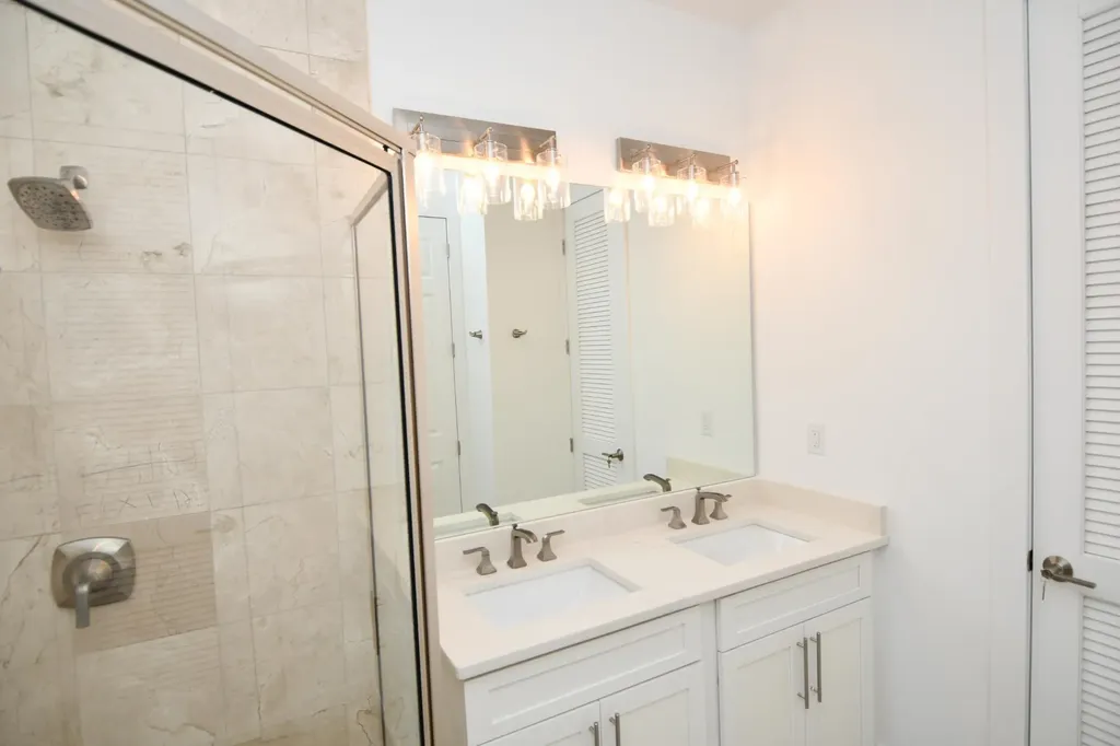 Bahama Beach # 2075 Abaco BS