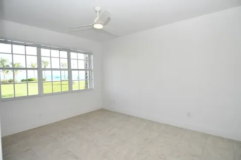 Bahama Beach # 2075 Abaco BS