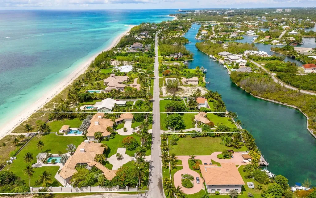 Acquamare Spanish Main Drive Grand Bahama Freeport BS
