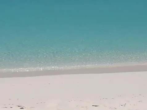 Queens Highway Exuma BS