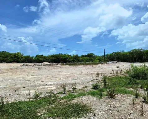 Queens Highway Exuma BS