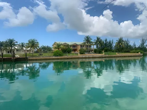Debden Lane Grand Bahama Freeport BS