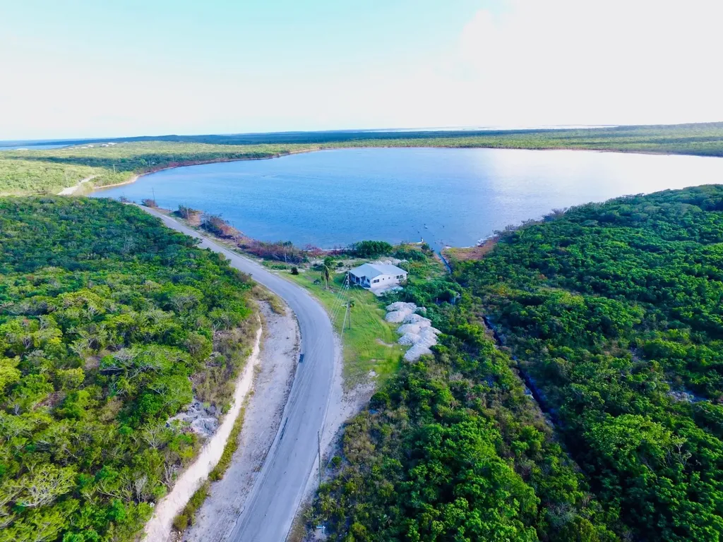 Clarence Town, Long Island Long Island BS