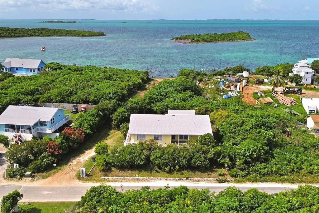 Topsy Place Abaco BS