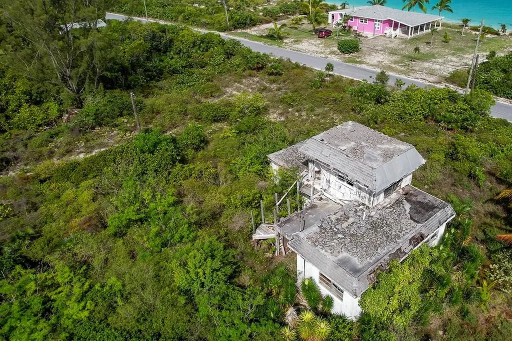 Victoria Hill San Salvador BS