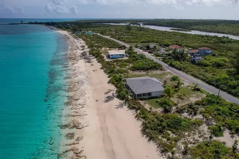 Victoria Hill San Salvador BS