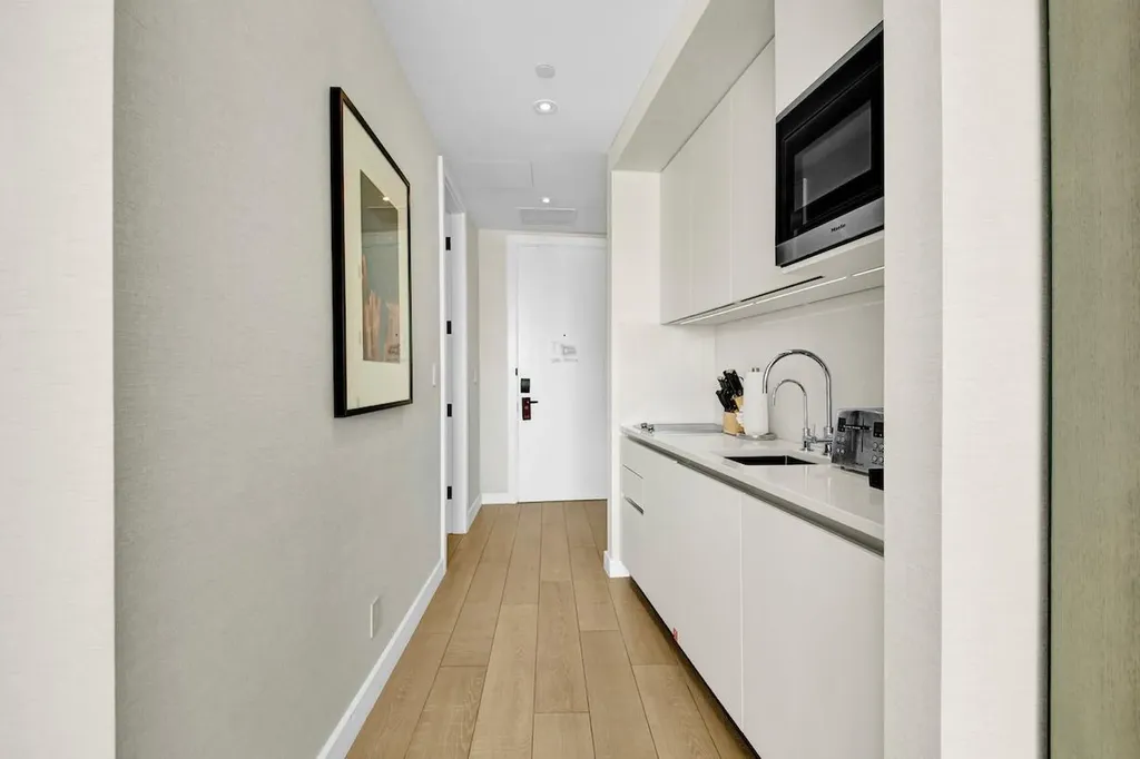 Goldwynn New Providence Paradise Island BS