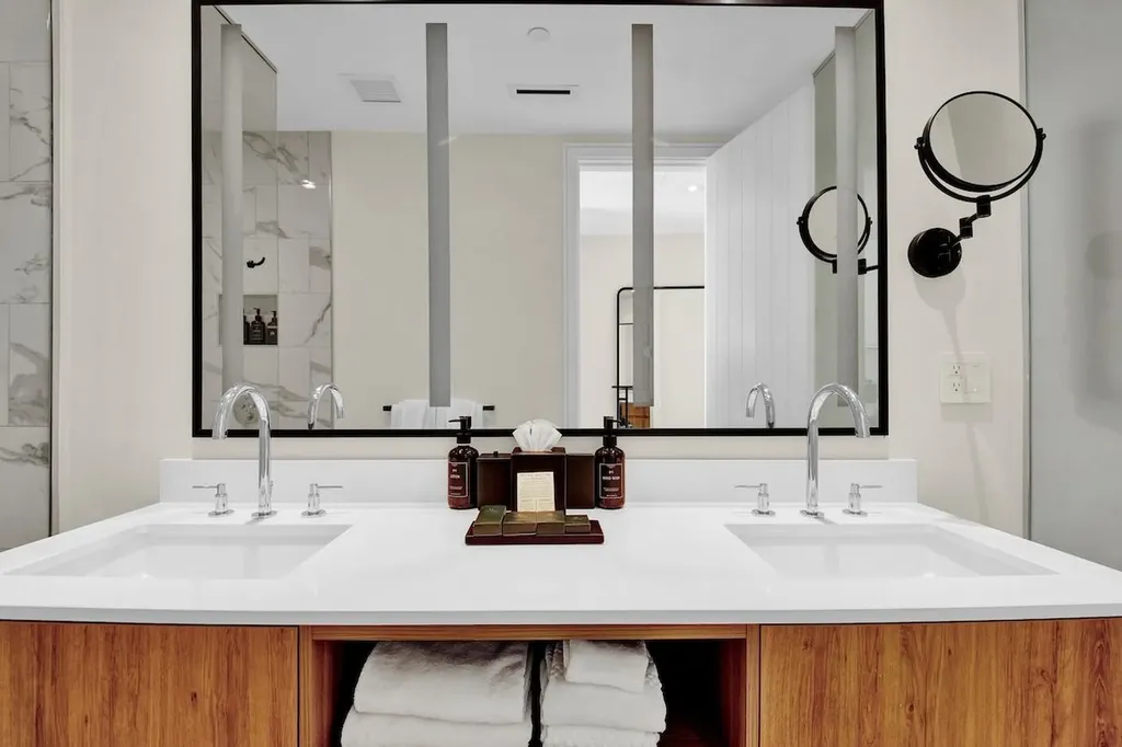 Goldwynn New Providence Paradise Island BS