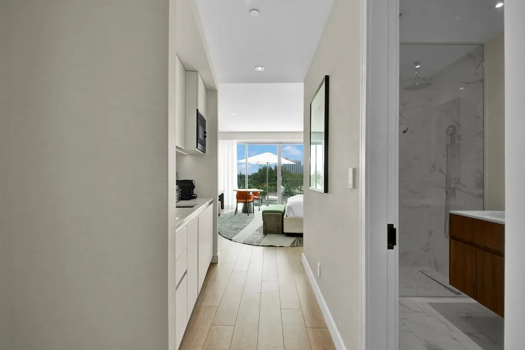 Goldwynn New Providence Paradise Island BS