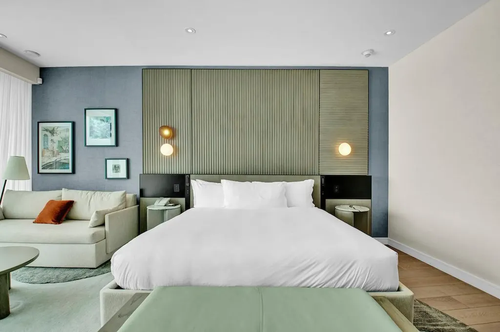 Goldwynn New Providence Paradise Island BS