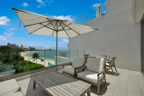 Goldwynn New Providence Paradise Island BS