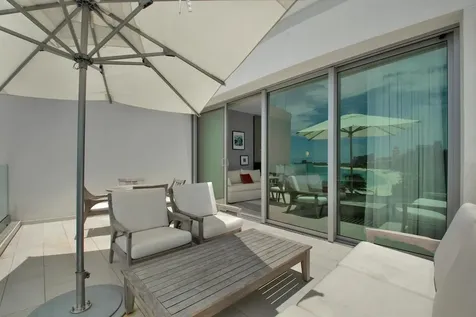 Goldwynn New Providence Paradise Island BS