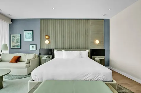 Goldwynn New Providence Paradise Island BS