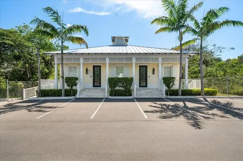 Blake Road New Providence Paradise Island BS