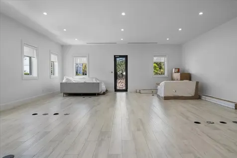 Blake Road New Providence Paradise Island BS