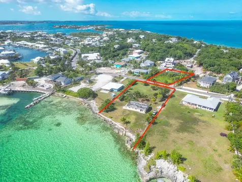 Yellow Elder & The Chalet Abaco BS