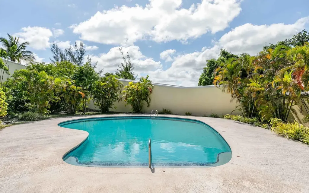 Lot 11, Indigo Subd. New Providence Paradise Island BS