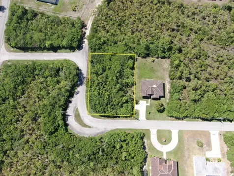 Ganymede Drive 15 Grand Bahama Freeport BS