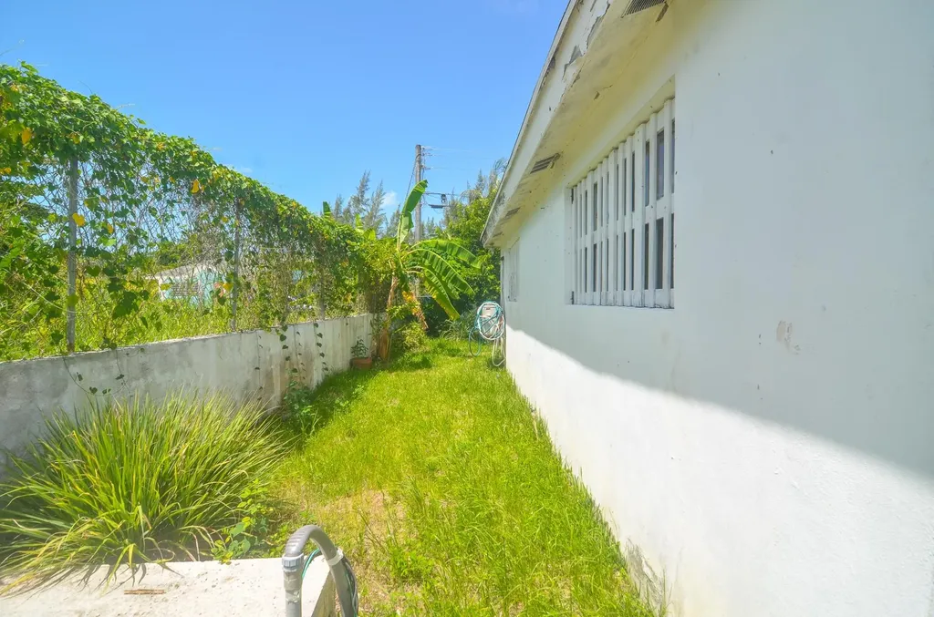 Sea Link Drive 9 New Providence Paradise Island BS