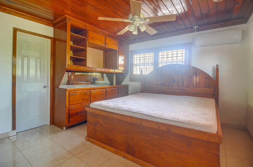 Sea Link Drive 9 New Providence Paradise Island BS