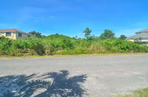 Broadfields Road 16 New Providence Paradise Island BS