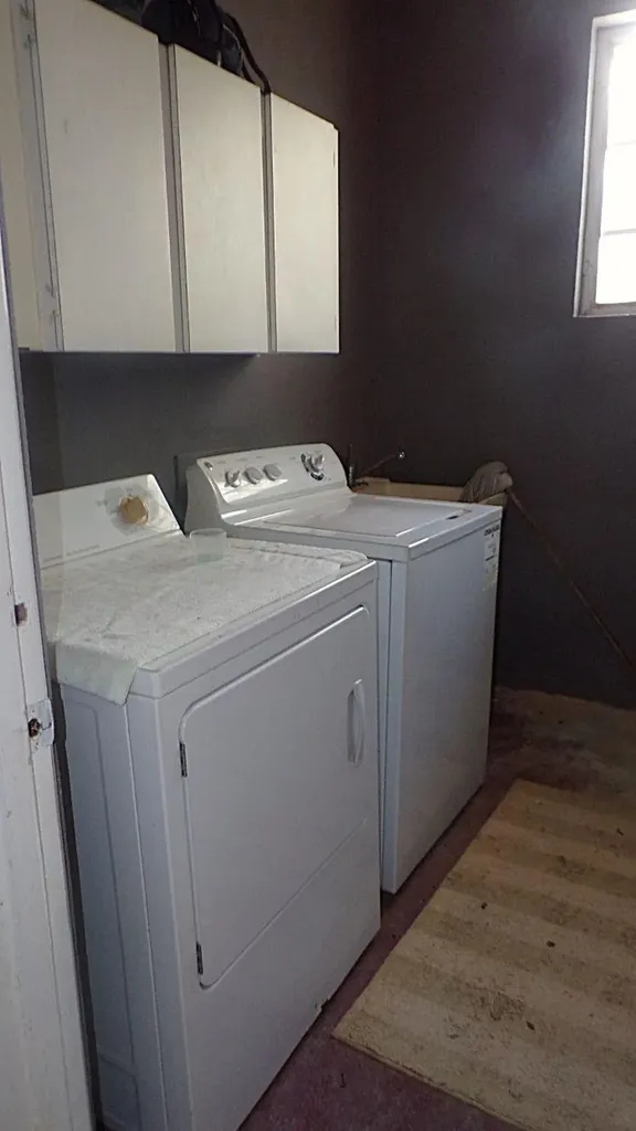 3/2 House In Cartwright's Long Island BS