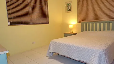 3/2 House In Cartwright's Long Island BS