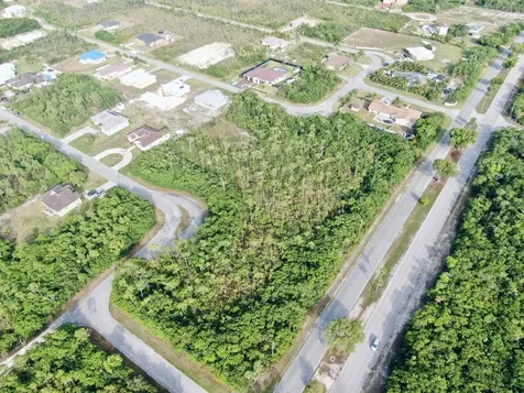 Ganymede Drive Grand Bahama Freeport BS