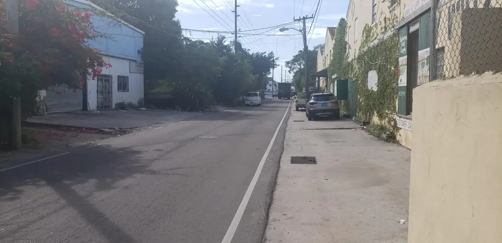 North Mackey Street New Providence Paradise Island BS