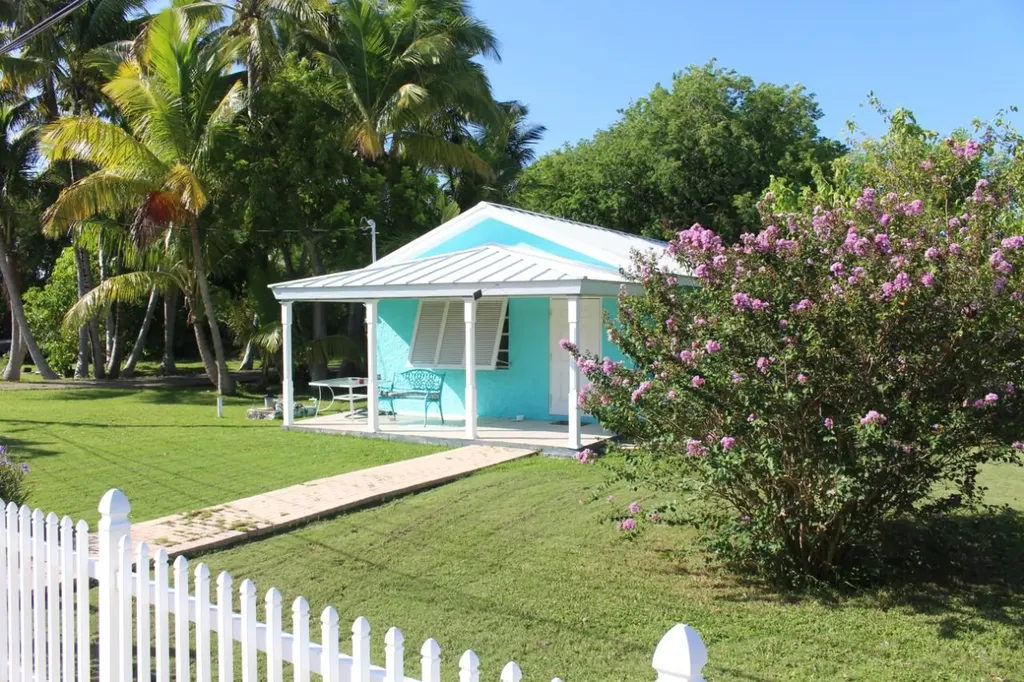 75 Cherokee Sound Abaco BS