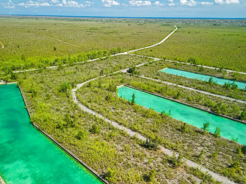 Rochford Road 15 Grand Bahama Freeport BS