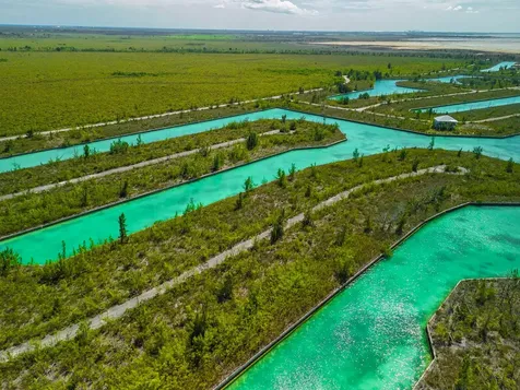 Rochford Road 15 Grand Bahama Freeport BS