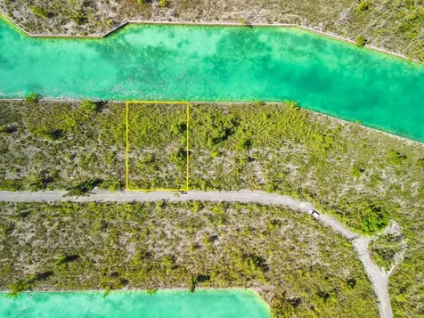 Rochford Road 15 Grand Bahama Freeport BS