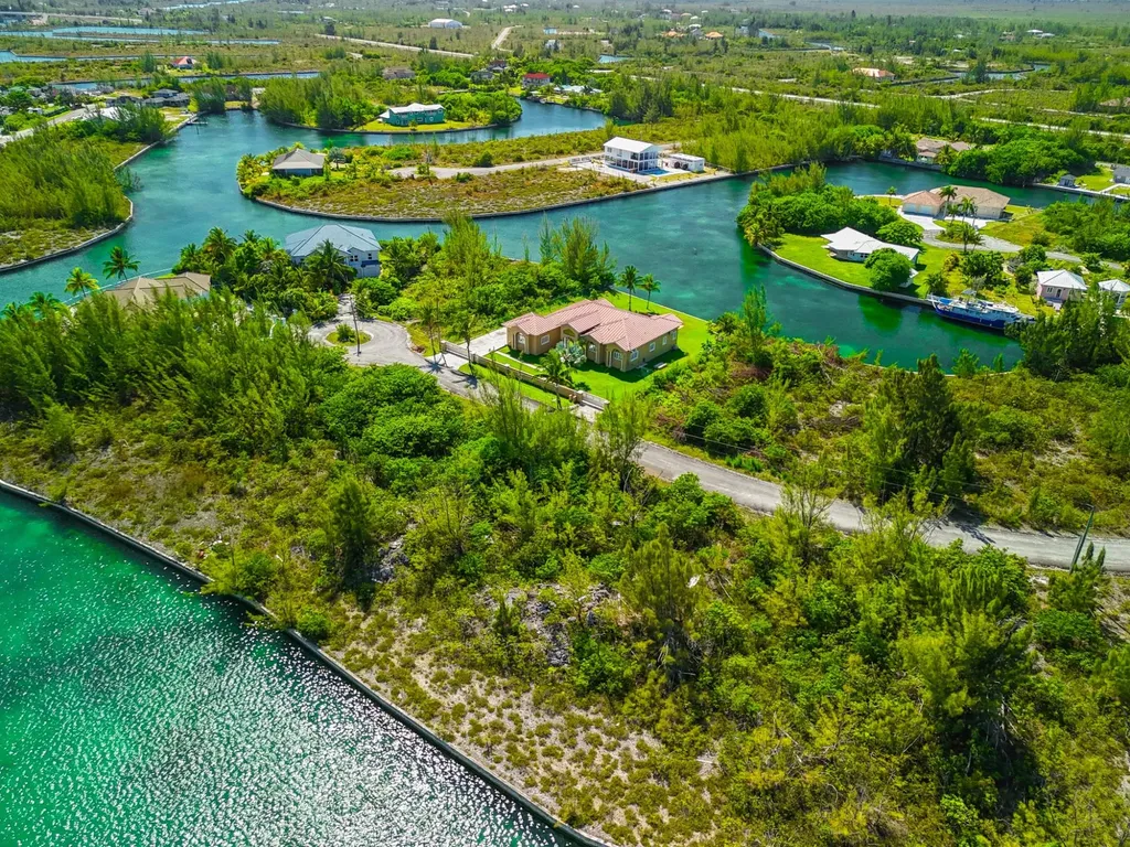 Cone Lane 80 Grand Bahama Freeport BS