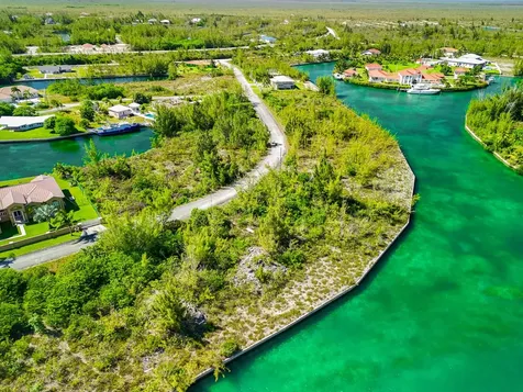 Cone Lane 80 Grand Bahama Freeport BS
