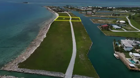 Pine Island Road Grand Bahama Freeport BS