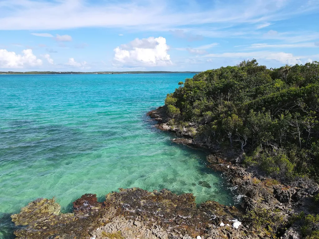 Elevated Waterfront Lot Long Island BS