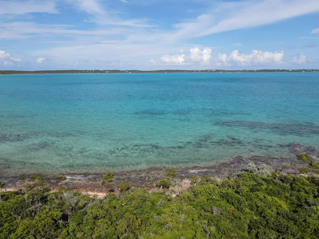 Elevated Waterfront Lot Long Island BS