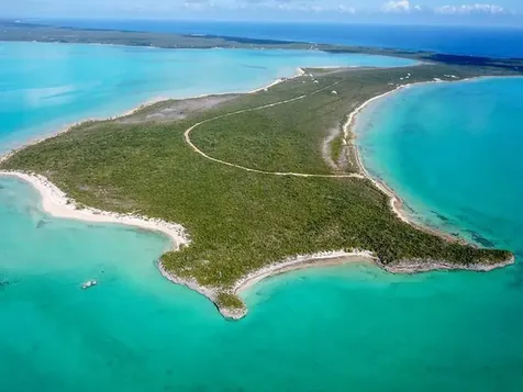 Elevated Waterfront Lot Long Island BS