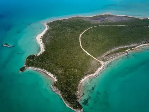 Elevated Waterfront Lot Long Island BS