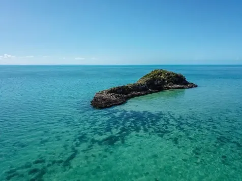 Elevated Waterfront Lot Long Island BS