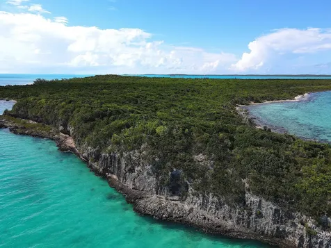 Elevated Waterfront Lot Long Island BS