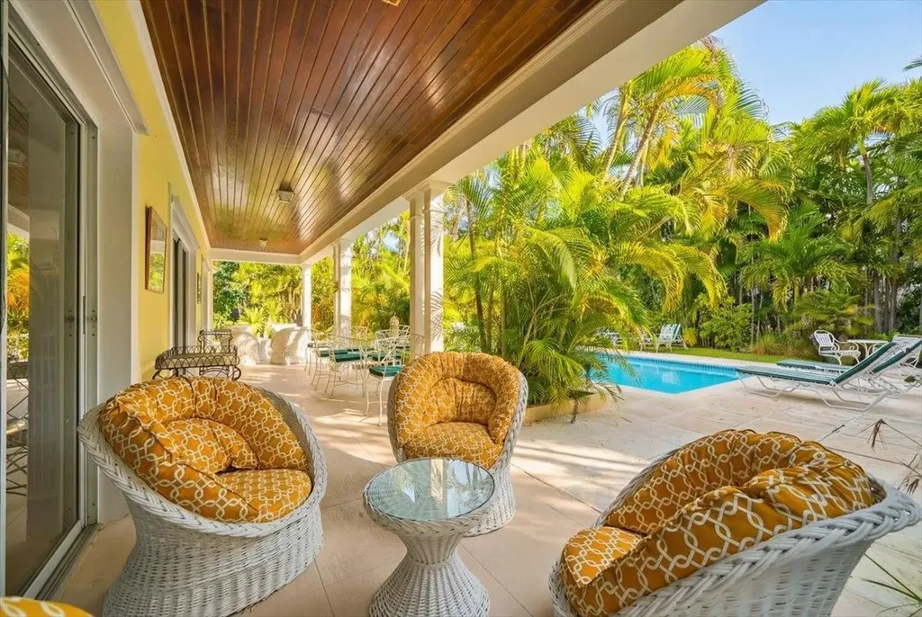 West Lyford Place New Providence Paradise Island BS