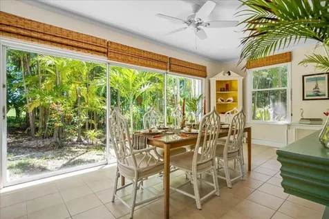 West Lyford Place New Providence Paradise Island BS